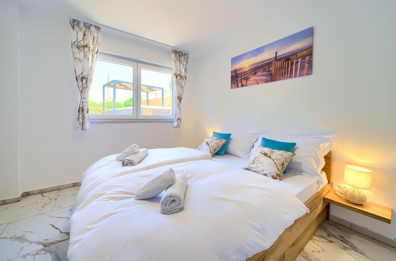 Rasopasno Holiday House Sea & Sun Residence מראה חיצוני תמונה