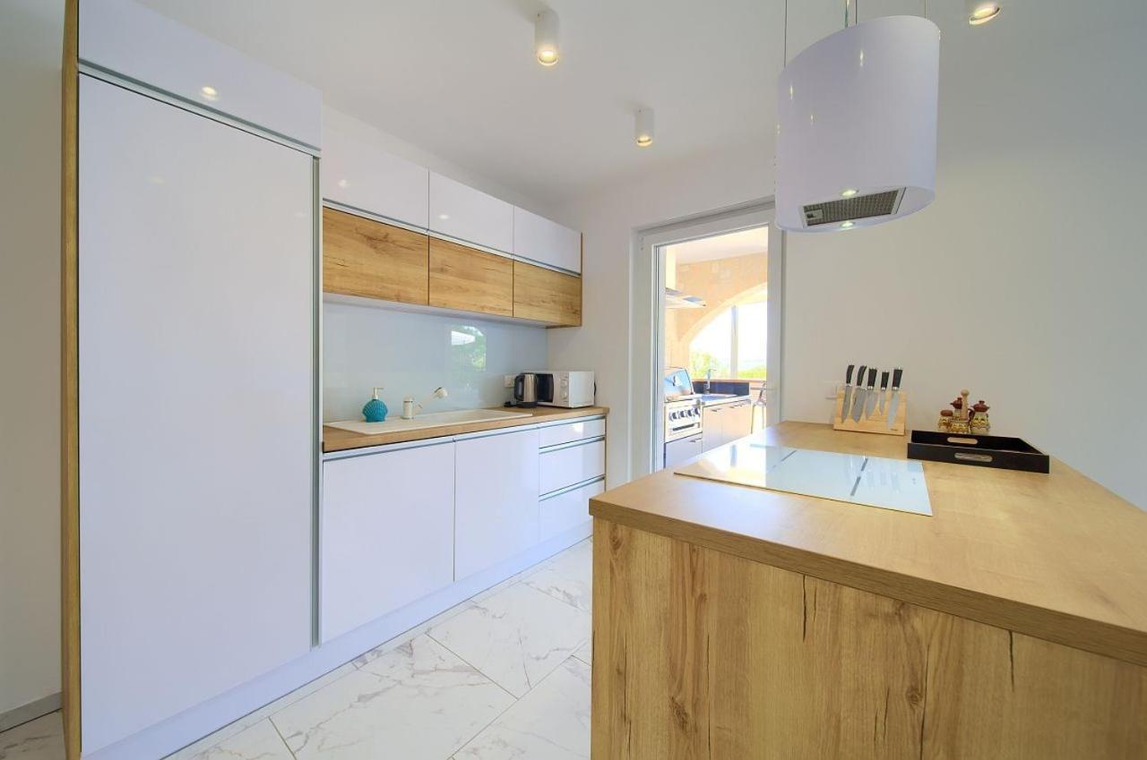 Rasopasno Holiday House Sea & Sun Residence מראה חיצוני תמונה